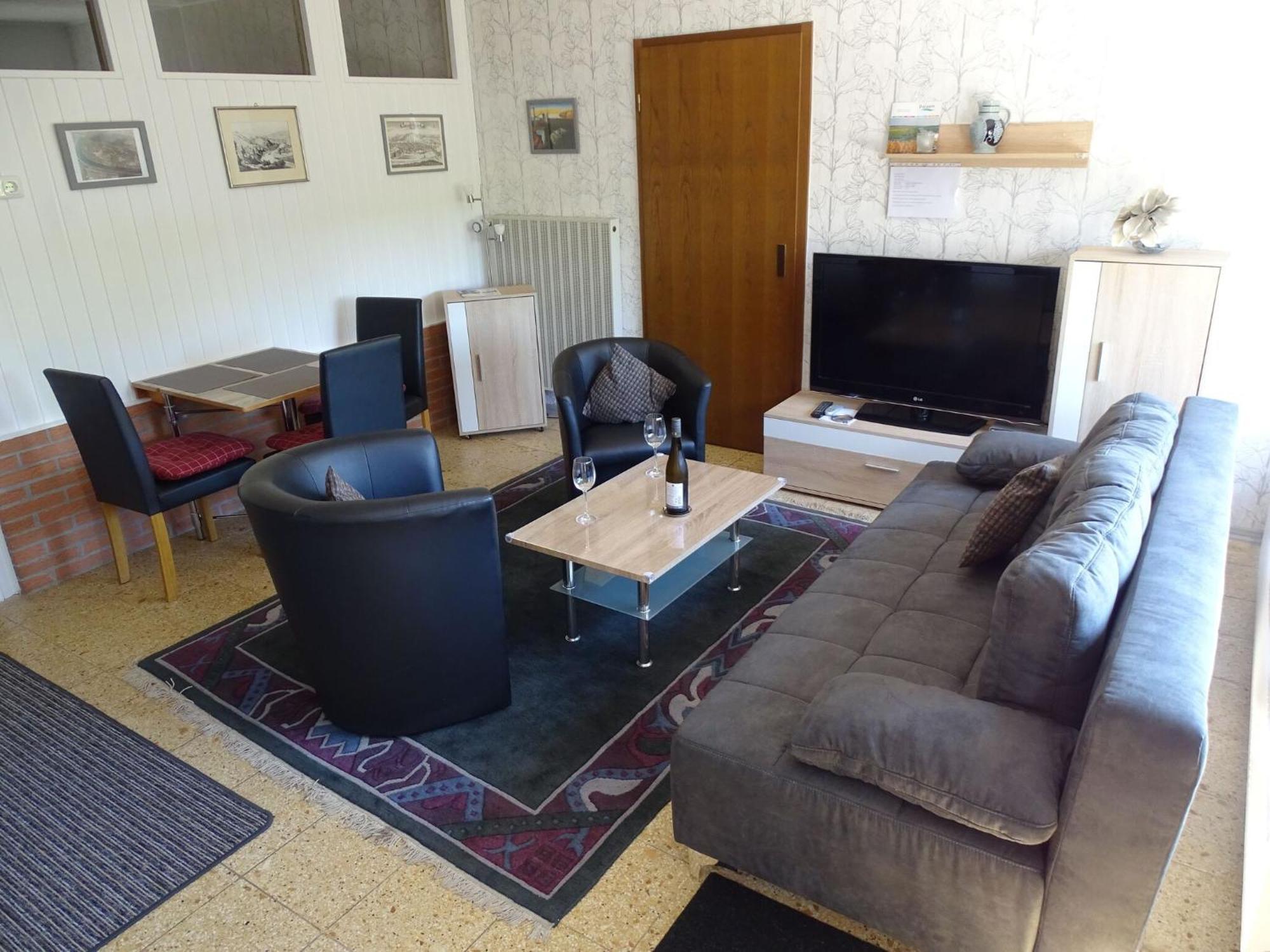 Holiday Apartment Near The Moselle With Terrace Wehr  ภายนอก รูปภาพ